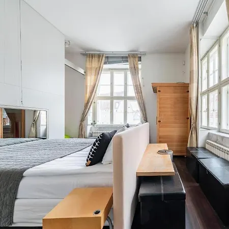 Town Hall Square View Design Apartment Tallinn